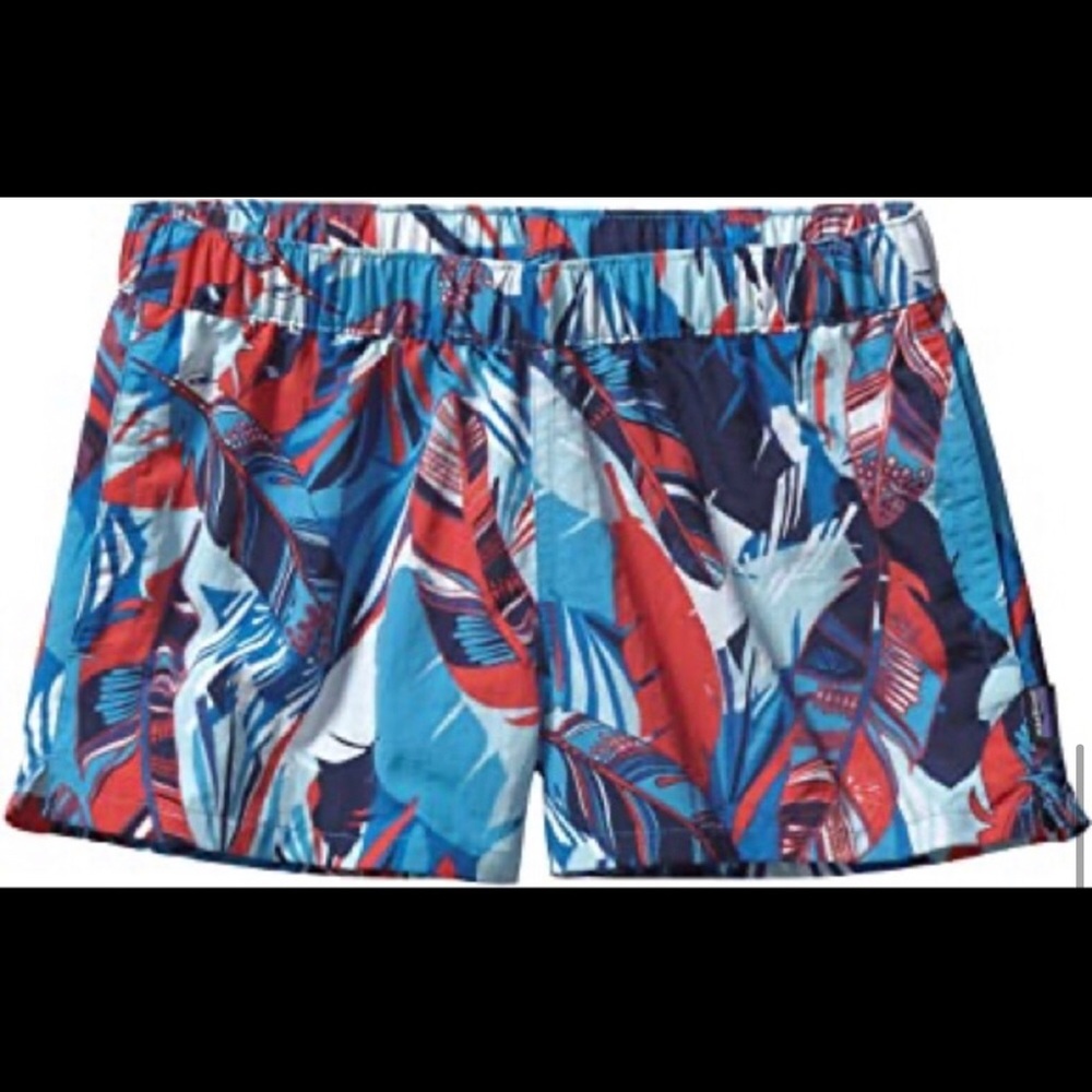 EUC Patagonia barely baggie 2.5 in dancing feather